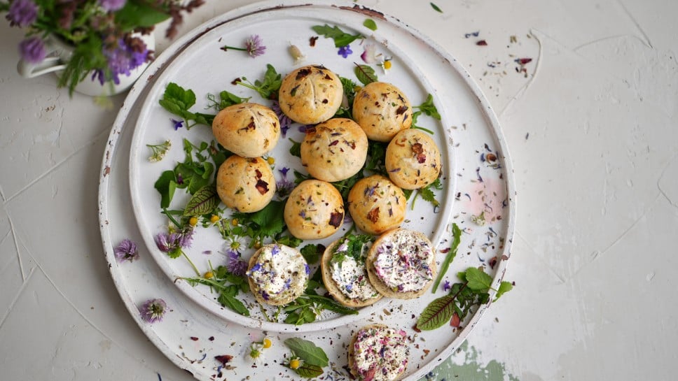 SPAR Mahlzeit Kräuterbrötchen mit Buttermilch 