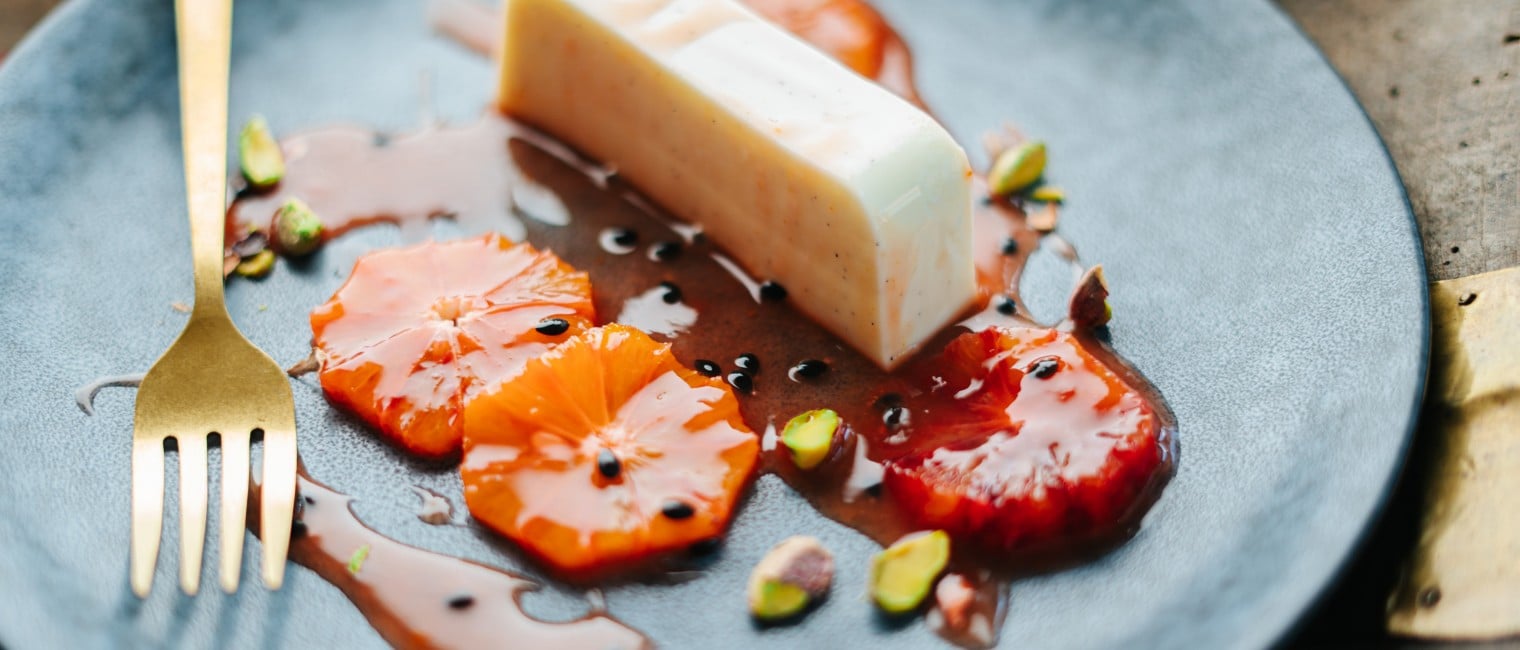 SPAR Mahlzeit Buttermilch-Panna Cotta mit Blutorange