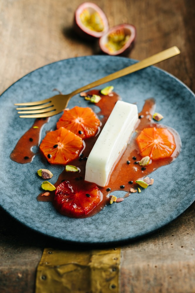 SPAR Mahlzeit Buttermilch-Panna Cotta mit Blutorange