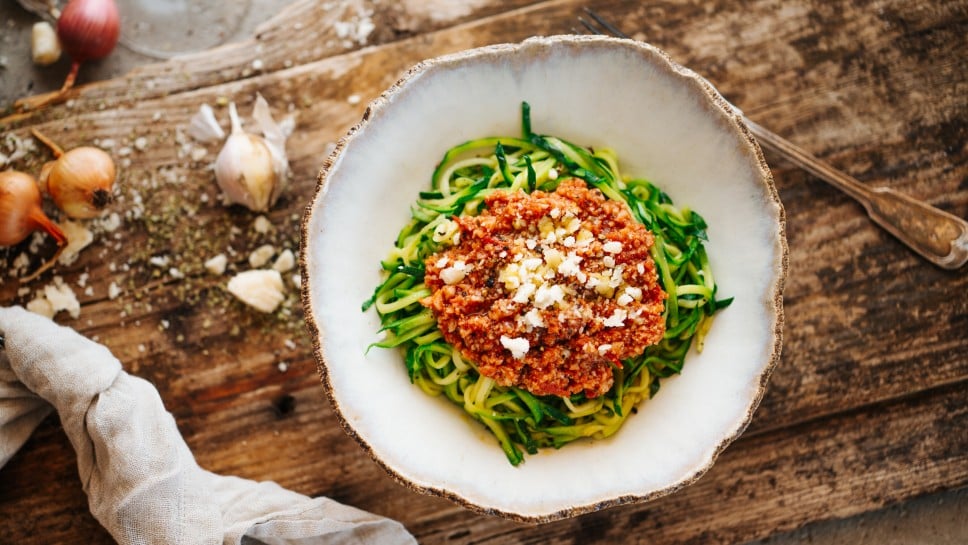 SPAR Mahlzeit Zucchini-Zoodles mit Karfiol-Sugo