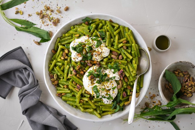 SPAR Mahlzeit Frühlingspasta mit Bärlauchpesto