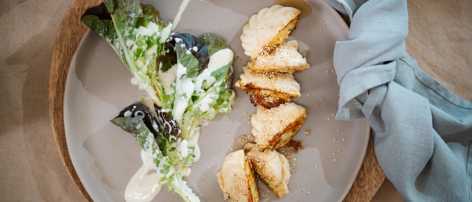 Kasnudl mit Ceasar Salad