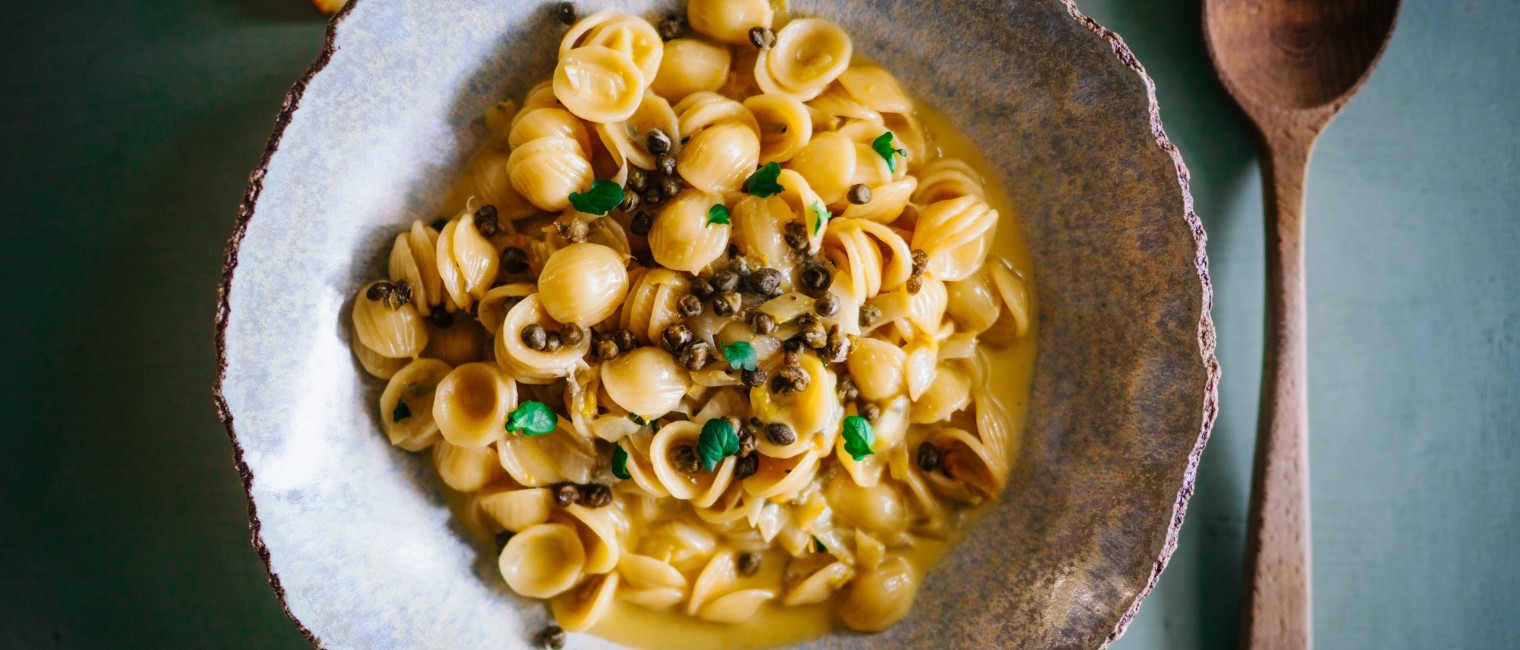 SPAR Mahlzeit Orecchiette mit karamellisiertem Chicorèe, Orangen und Dolcelatte