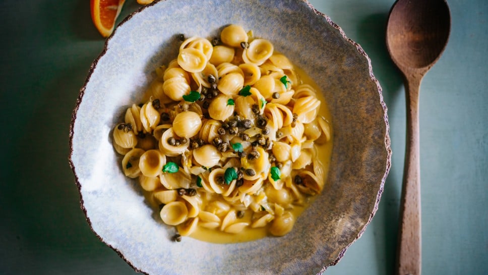 SPAR Mahlzeit Orecchiette mit karamellisiertem Chicorèe, Orangen und Dolcelatte