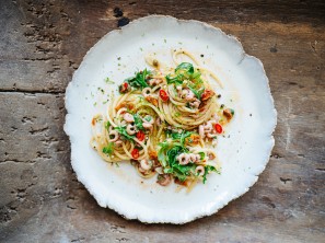 SPAR Mahlzeit Rucola-Pasta mit Nordseekrabben