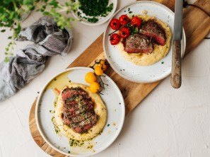 SPAR Mahlzeit! Minutensteak mit Polenta