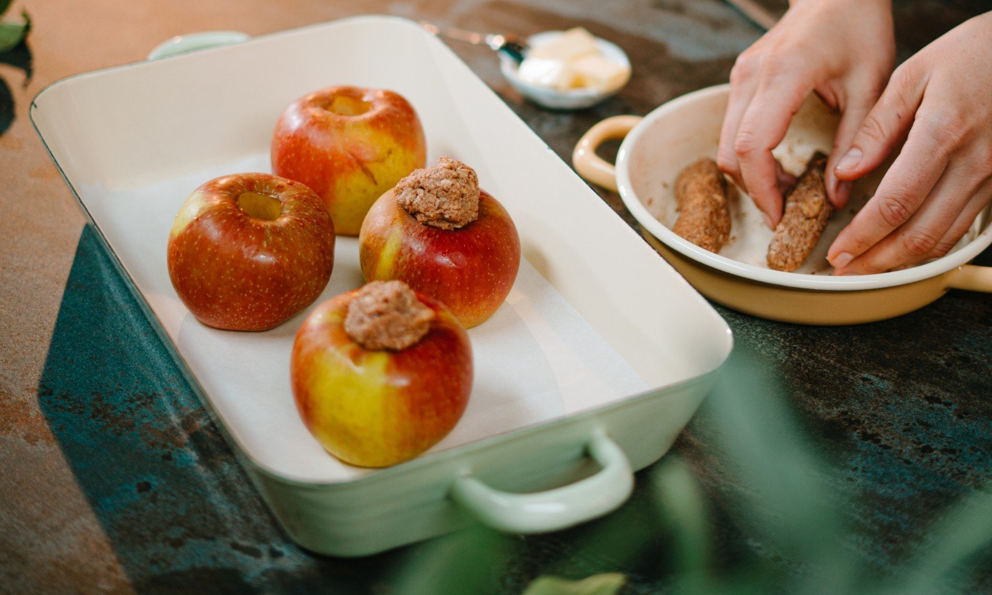 SPAR Mahlzeit Bratapfel mit Kastanienfüllung und Schilcher-Sabayo