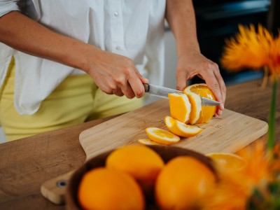 SPAR Mahlzeit Orange filetieren