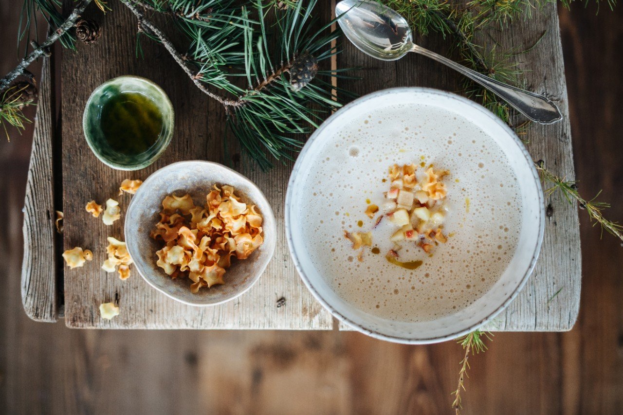 Pastinakencremesuppe mit Trüffelöl » Rezept | SPAR Mahlzeit!