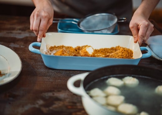 SPAR Mahlzeit Flaumige Topfenknödel mit Butterbrösel