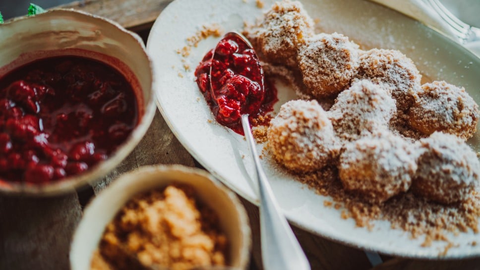 SPAR Mahlzeit Flaumige Topfenknödel mit Butterbrösel