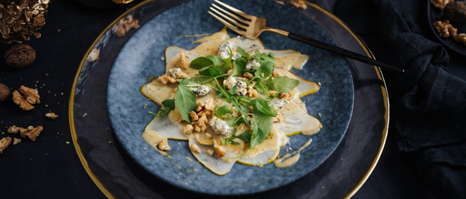 Birnen Carpaccio mit Gorgonzola und Walnüssen