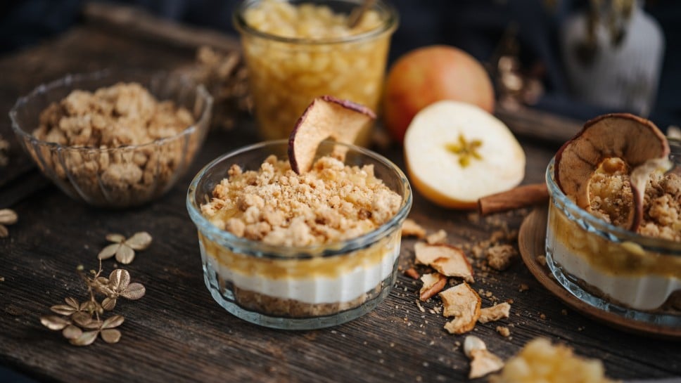 Bratapfel Crumble in Glas