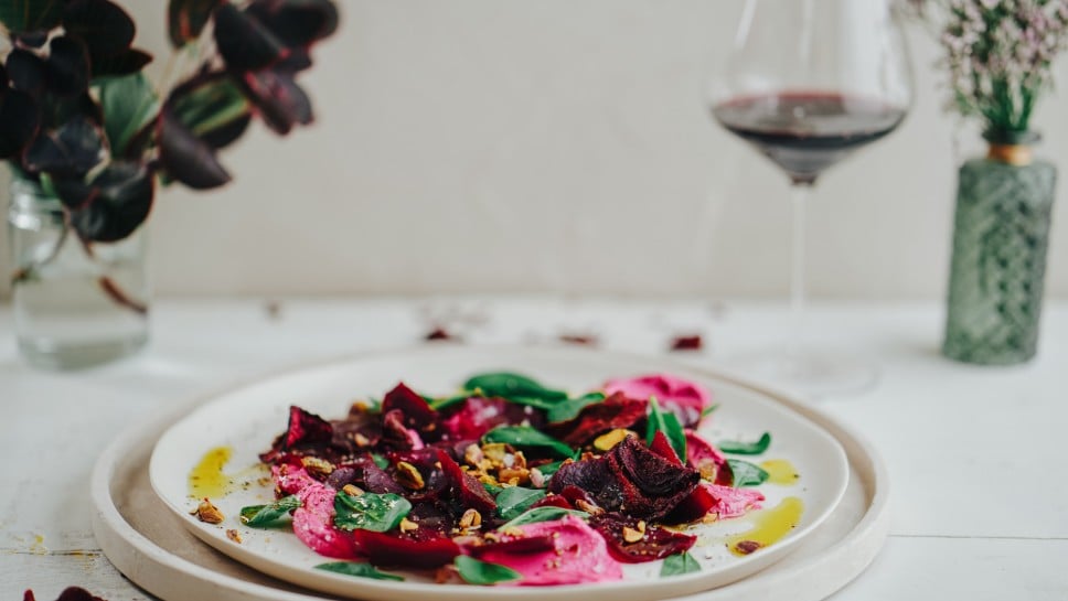 Weinwelt Rote Rüben Carpaccio mit Orange und Pistazie