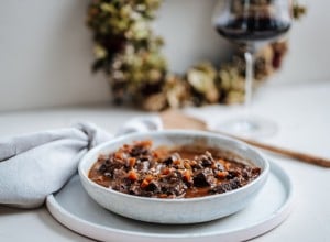 Rehragout mit Preiselbeeren