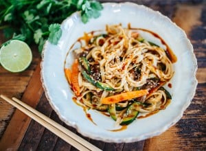 SPAR Mahlzeit Udon-Nudeln mit Alpenochs