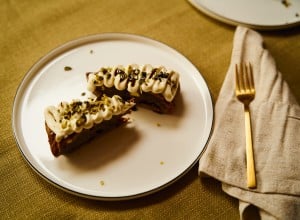 Kürbiskernkuchen mit weißer Schokolade
