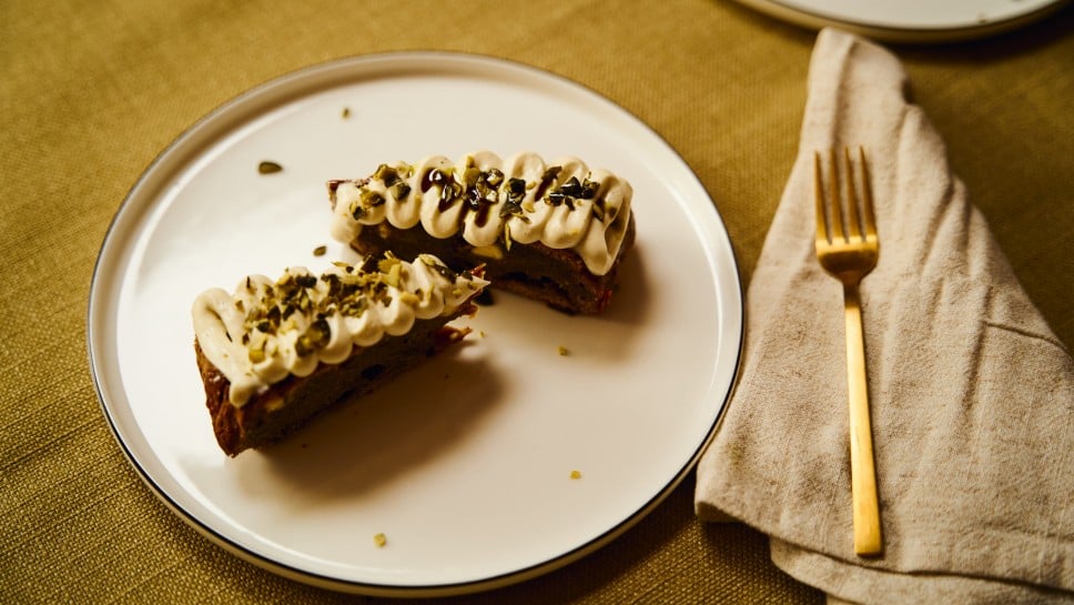 Kürbiskernkuchen mit weißer Schokolade