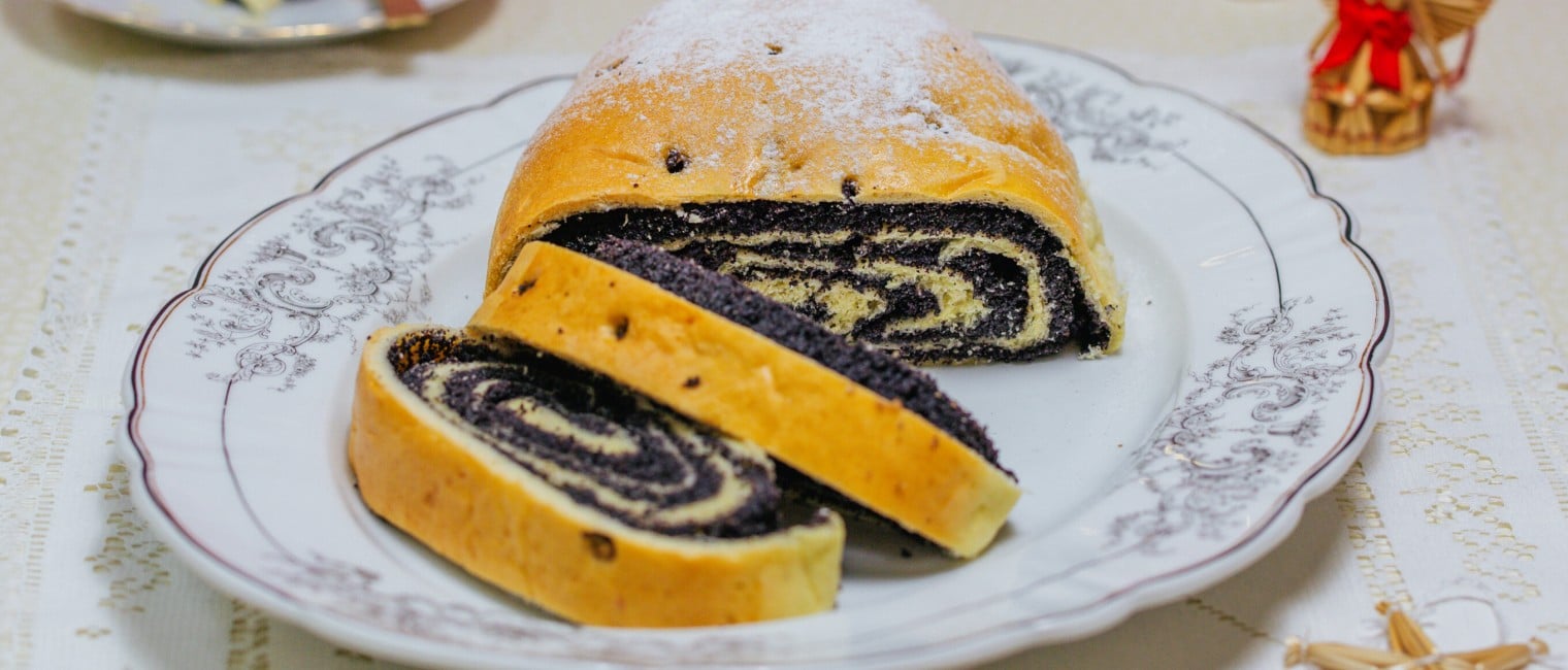 Omas ungarischer Mohnstrudel