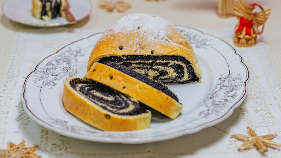 Omas ungarischer Mohnstrudel