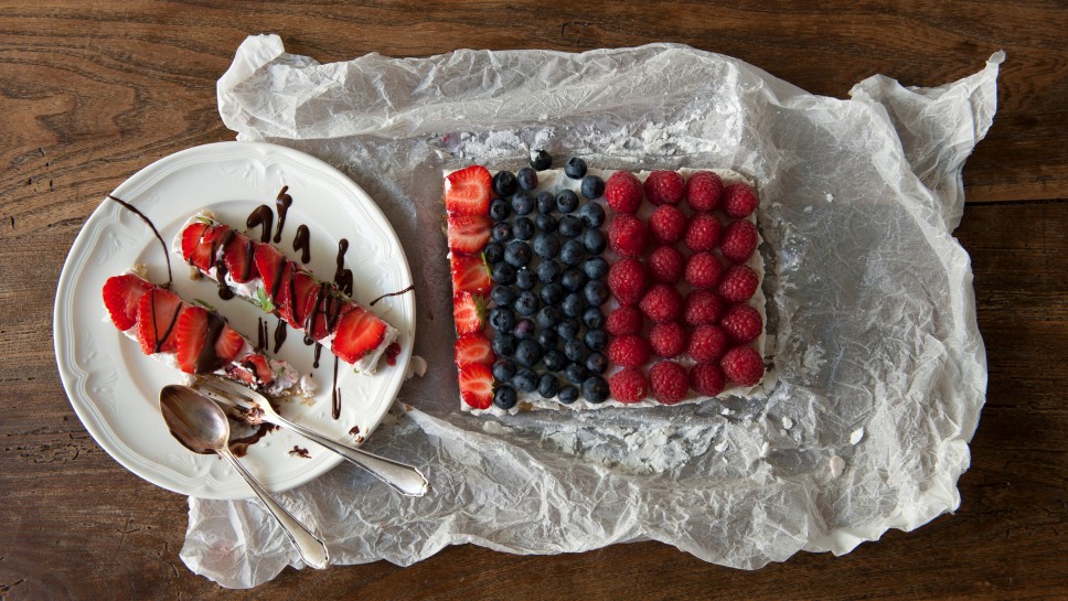 SPAR Mahlzeit! Kokos-Beeren-Schnitte