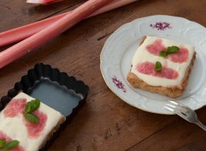 SPAR Mahlzeit! Panna Cotta Tarte mit Rhabarber Kompott
