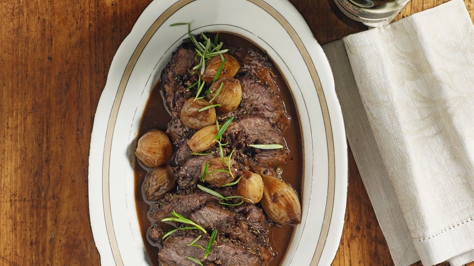 geschmortes Rindfleisch in Barolo
