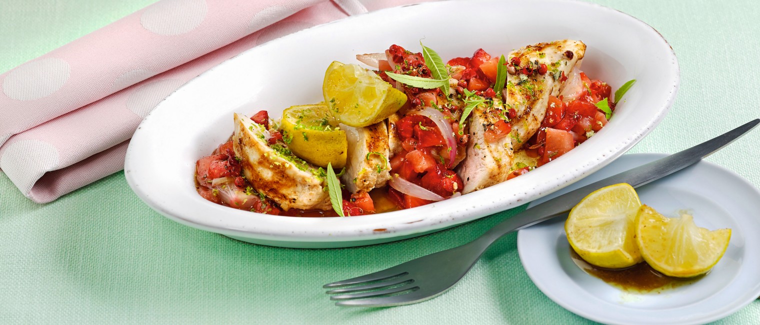 SPAR Mahlzeit gegrilltes Hühnerfilet mit feurigen Limetten-Erdbeeren
