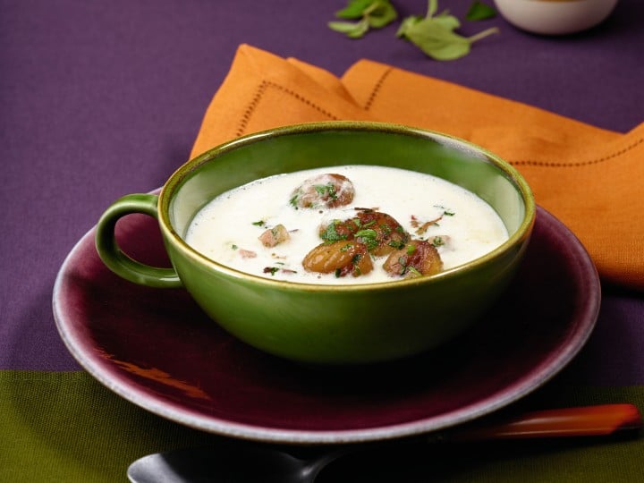 Weinschaumsuppe mit karamellisierten Kastanien