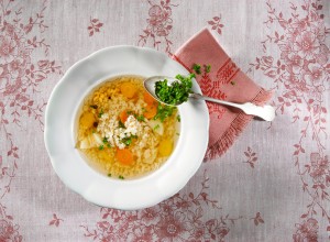 SPAR Mahlzeit geselchte Suppe mit Reibgerstl