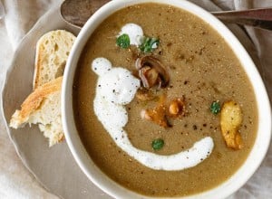 SPAR Mahlzeit Pilzsuppe mit Ziegenkäseschaum