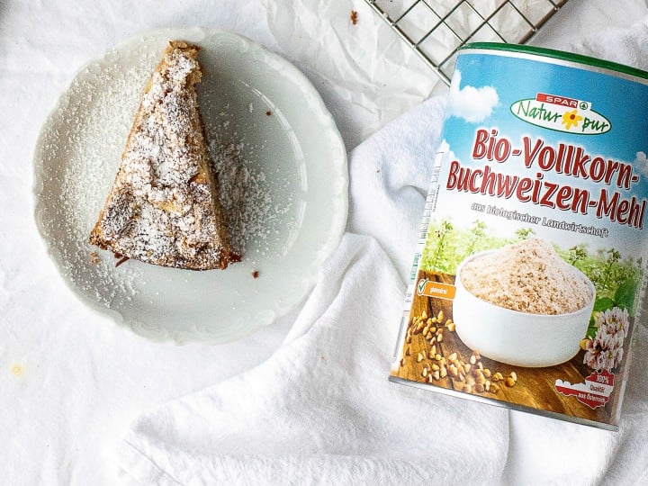Buchweizen-Apfelkuchen mit Streuseln
