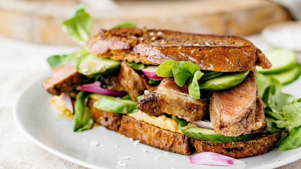 SPAR Mahlzeit Rustikales Steaksandwich