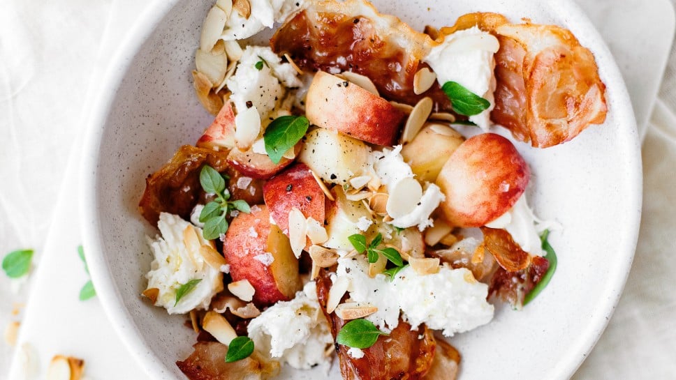 SPAR Mahlzeit Prosciutto-Pfirsich-Salat mit Burrata