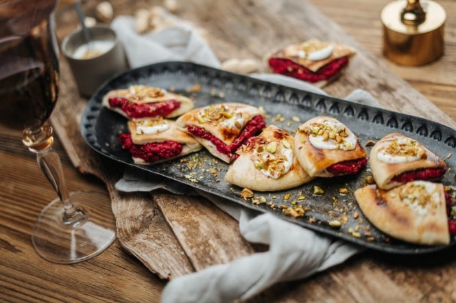 SPAR Mahlzeit Pitabrot mit Rote-Rüben-Pesto