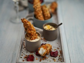 SPAR Mahlzeit knusprige Heilbutt-Sticks mit Zitronen-Aioli