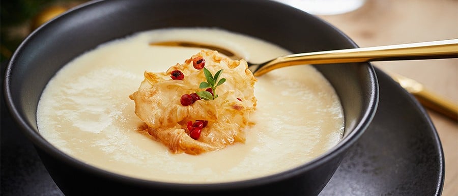 SPAR Mahlzeit Selleriesuppe mit knusprigen Sellerie