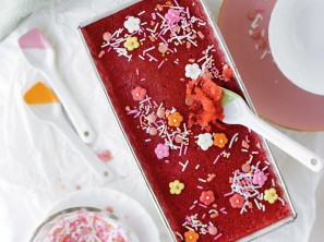 SPAR Mahlzeit fruchtiges Erdbeersorbet