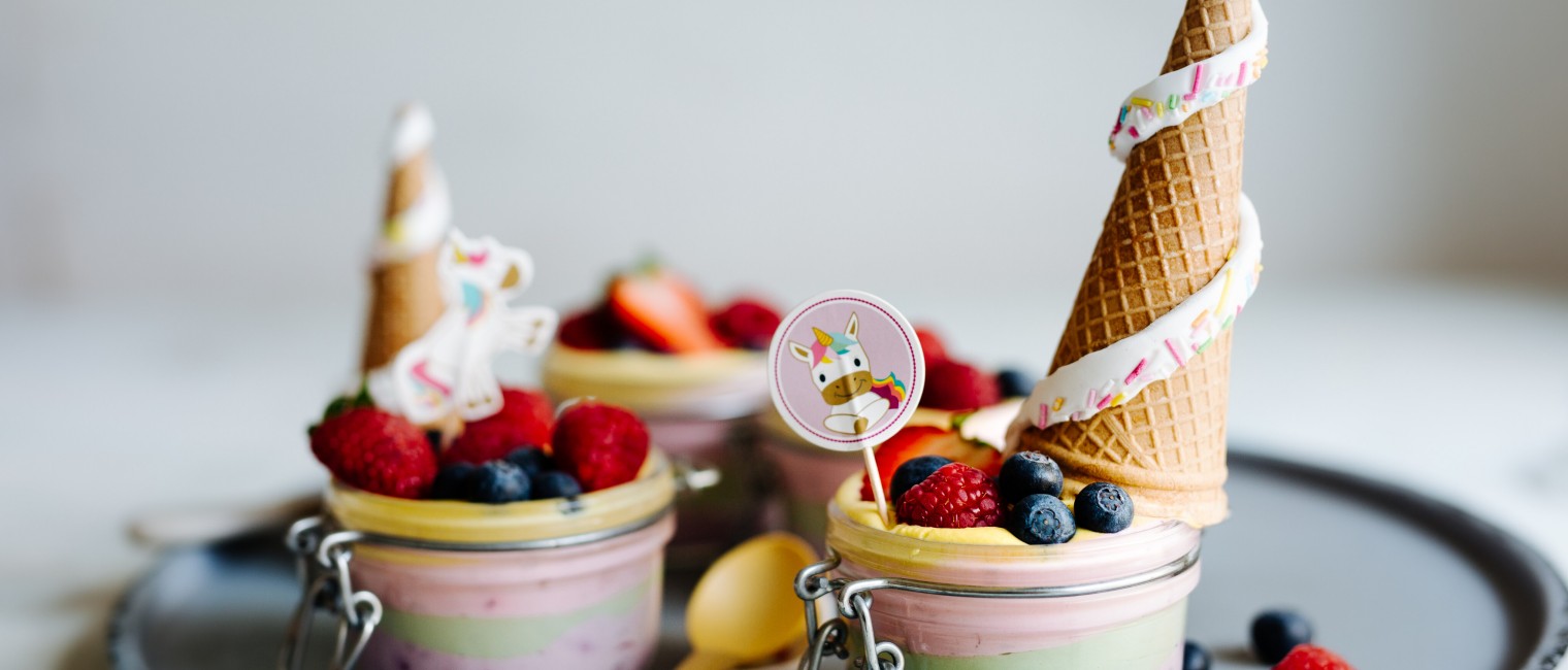 SPAR Mahlzeit Frucht-Creme im Einhorn-Look