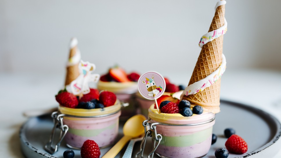 SPAR Mahlzeit Frucht-Creme im Einhorn-Look