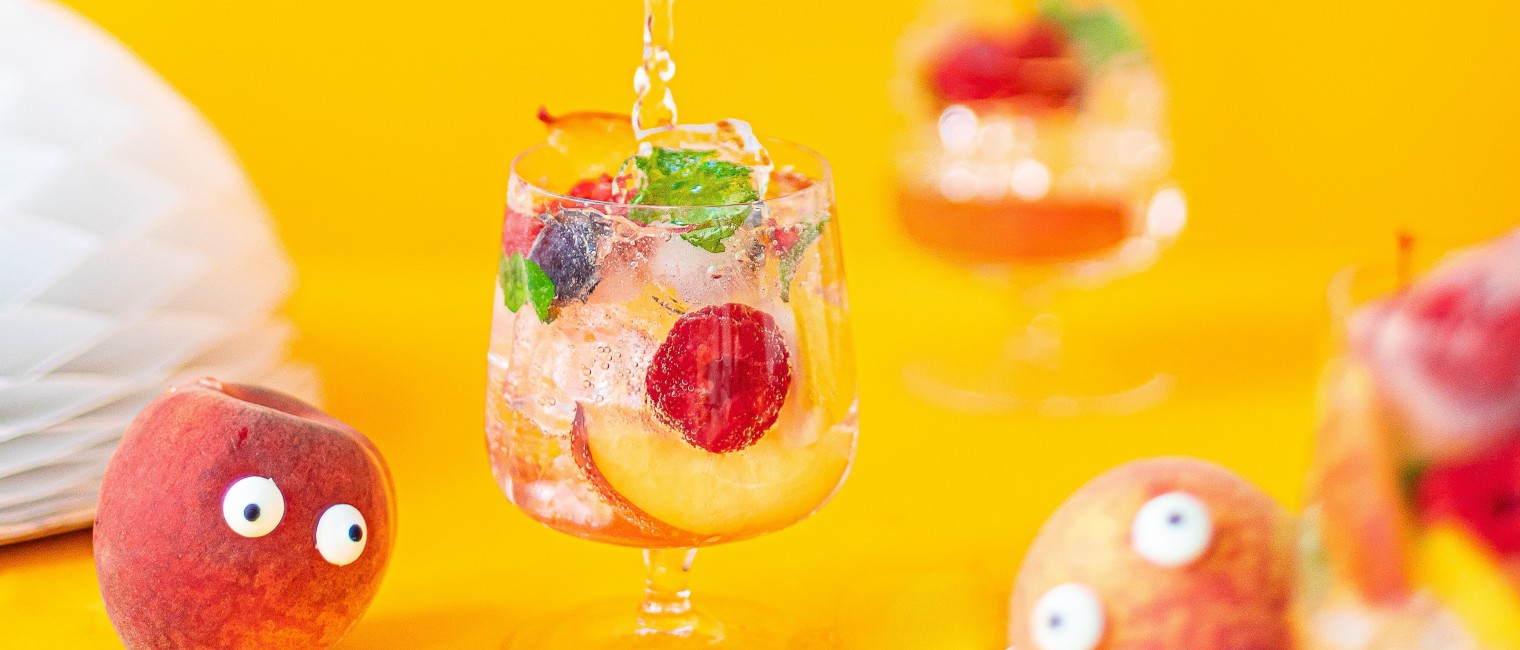 SPAR Mahlzeit Fruchtige Pfirsich-Holler-Limonade