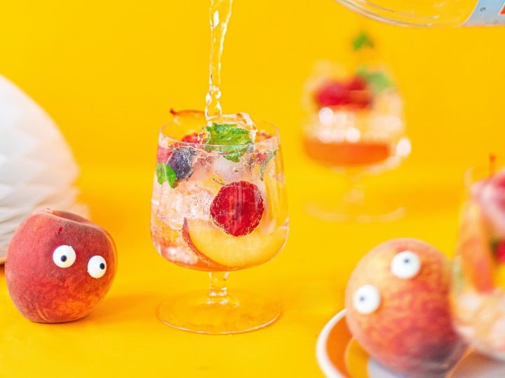 SPAR Mahlzeit Fruchtige Pfirsich-Holler-Limonade
