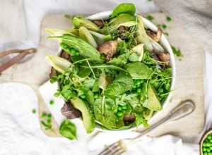 SPAR Mahlzeit  Grüner Salat mit gebratenem Hendl