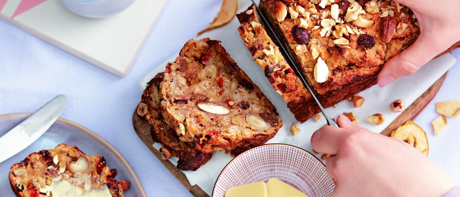 SPAR Mahlzeit vitales Frühstücks-Apfelbrot mit getrockneten Früchten und Nüssen