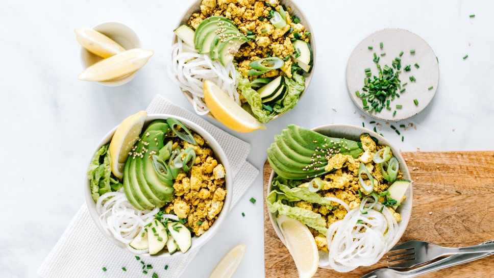 SPAR Mahlzeit Tofu-Eierspeis-Bowl