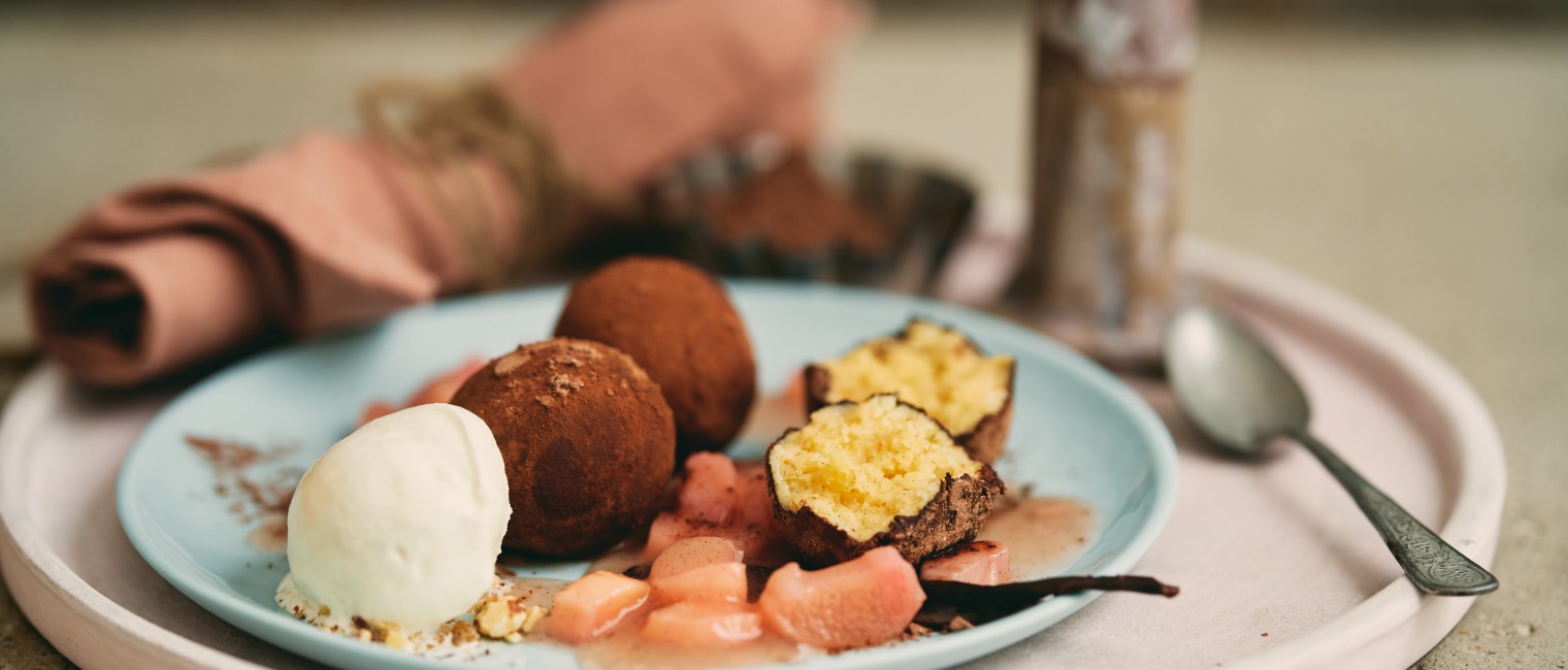 SPAR Mahlzeit Griessknödel mit Rhabarber-Vanille-Ragout