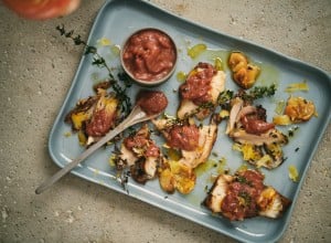 SPAR Mahlzeit knuspriges Hendl mit Rhabarber-Chutney