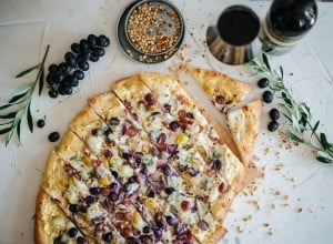 SPAR Mahlzeit Pizza mit Trauben und Gorgonzola