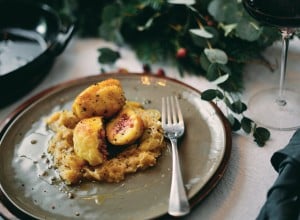 SPAR Mahlzeit Selchfleisch-Knödel auf Rieslingkraut mit Trauben