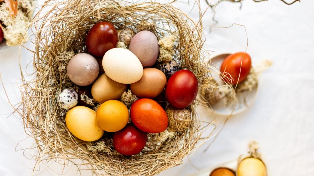 SPAR Mahlzeit Eier natürlich färben